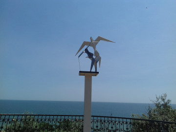 скульптура чайки, Черное море, Черноморск, Украина, 
sculpture of the seagull, Black Sea, Chernomorsk, Ukraine, 雕塑的海鷗，黑海，切爾諾莫爾斯克，烏克蘭