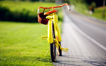 велосипед, транспорт, дорога, зелёная трава, размытый фон