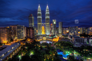 Фото бесплатно Малайзия, ночь, башни Петронас, город