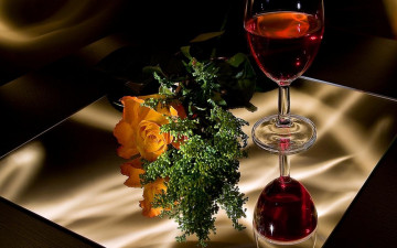 натюрморт, красное вино в бокале на столе, букет, цветы, розы