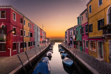 Фото бесплатно Венеция, лодки, дома, город, улица, река, вечер, закат