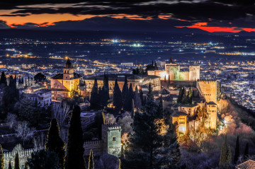 Фото бесплатно Альгамбра, Гранада, Испания, вечерний город, вид с высоты