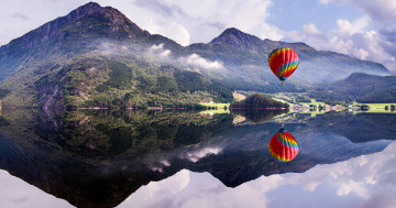 Обои на рабочий стол воздушный шар, аэростат, полеты на воздушном шаре, пейзаж, гора, отражение в воде