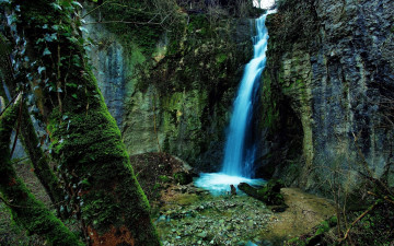 водопад, деревья, скалы, мох, природа, обои скачать, Waterfall, trees, rocks, moss, nature, wallpaper download