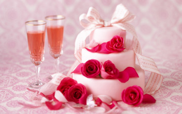 торт, десерт, сладости, бант, красные розы, свадьба, праздник, бокалы с напитком, Cake, dessert, sweets, bow, red roses, wedding, holiday, glasses with a drink
