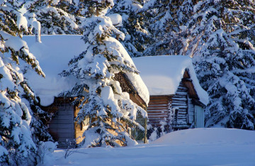 природа, зима, деревянные избушки, домики, избы, ёлки в снегу, сугробы