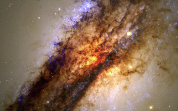 Турбулентный котел звездного рождения в близлежащей активной галактике Центавр А космос 4к