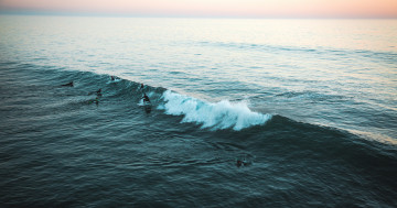 Обои на рабочий стол океан, море, вода, природа, волна, серфинг, вечер, закат, заход