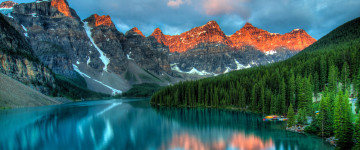 Долина Десяти пиков, канадский национальный парк Банф, десять горных вершин, озеро Морейн