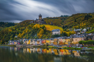 Фото бесплатно Кохем, Германия, дома, водоем, тучи, город, гора, осень