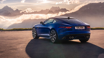 Фото бесплатно машины, автомобили 2021 года, Jaguar F Type, синий