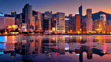 Фото бесплатно Гонконг, мир, небоскребы, отражение в воде, мегаполис, город, ночь, 3840х2160 4к обои
