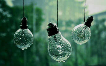 1920х1200 намокшие лампочки под дождем