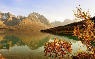 mountains, autumn, lake, calm, forest, trees, nature, beautiful landscape, горы, осень, озеро, штиль, лес, деревья, природа, красивый пейзаж