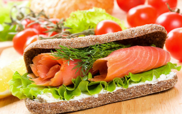 бутерброд, лосось, красная рыба, зелень, черный хлеб, помидоры, китайская еда, Sandwich, salmon, red fish, greens, black bread, tomatoes, chinese food,