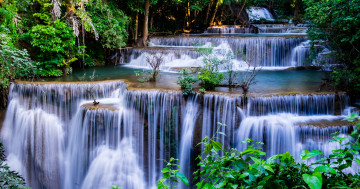 Обои на рабочий стол лес, пейзаж, forest, водопад, тропический, скалы, tropical, beautiful, summer, river, landscape, Тайланд, waterfall, река
