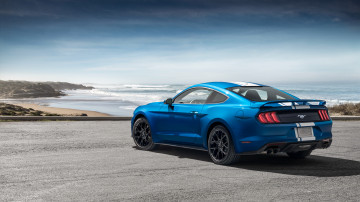 Фото бесплатно Ford, автомобили 2018 года, Ford Mustang, синий, море