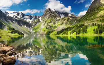 mountains, lake, pine, reflection in water, nature, summer, beautiful landscape, горы, озеро, сосна, отражение в воде, природа, лето, красивый пейзаж