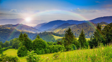 природа, радуга, зелёный луг, деревья, горы, лето, красивый пейзаж, 3840х2160, 4к обои, лучи солнца