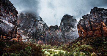Обои на рабочий стол Зайонский национальный парк, водопад, долина, 5к, скальные образования, облачное небо, скалы, бурный, пейзаж