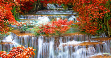 Обои на рабочий стол водопад, nature, лес, пейзаж, water, autumn, осень, waterfall