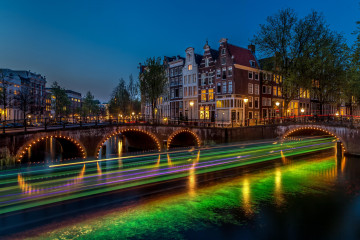 Фото бесплатно ночь, улица, Голландия, яркие огни, ночной город