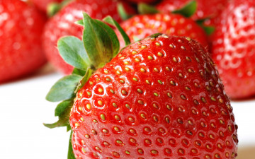 клубника, ягода, витамины, красная, макро, обалденные обои на рабочий стол, strawberry, berry, vitamins, red, macro, awesome wallpapers