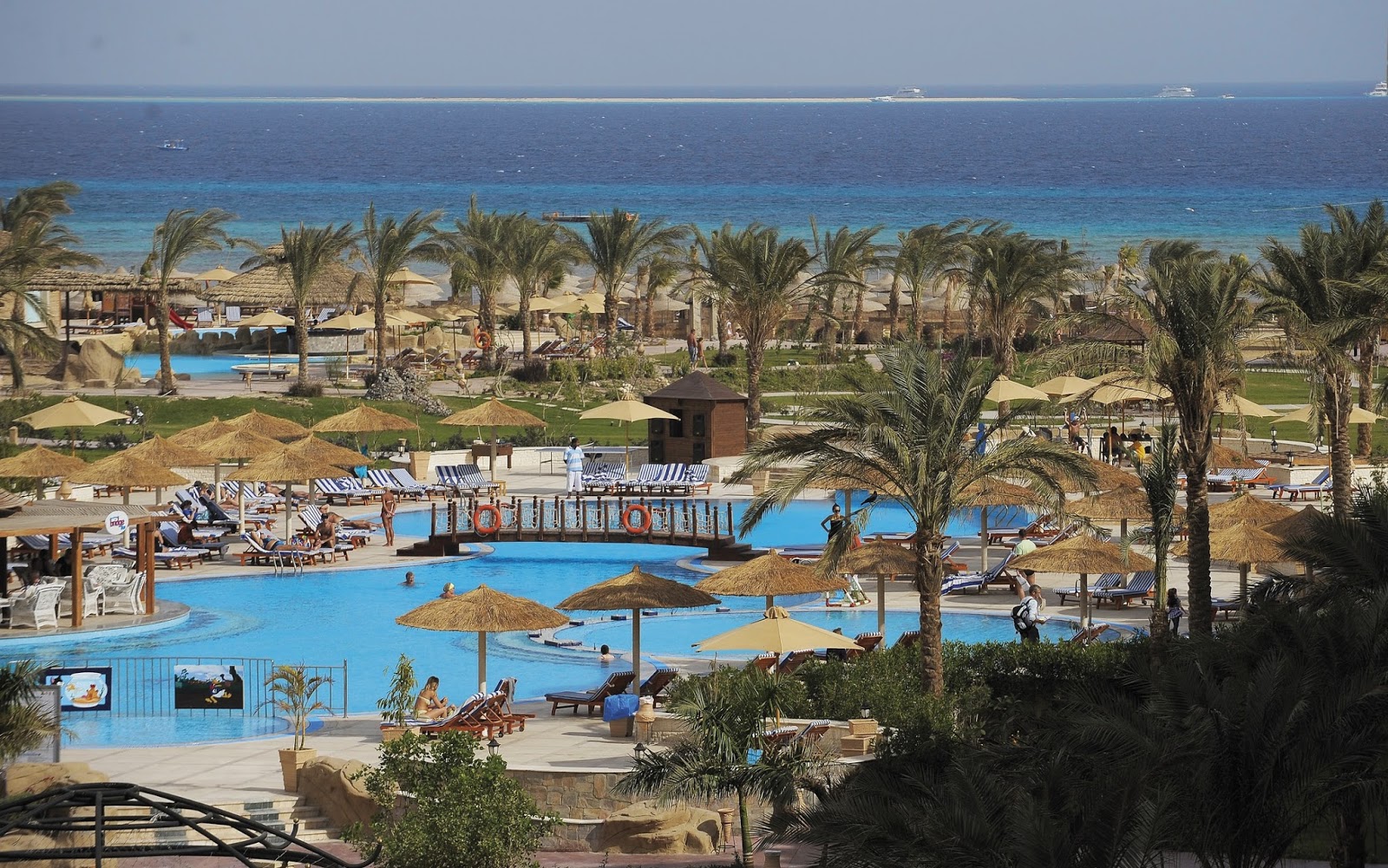 Africa, Egypt, Red Sea, Hurghada, palm trees, pool, rest, resort, Африка, Египет, Красное море, Хургада, пальмы, бассейн, отдых, курорт