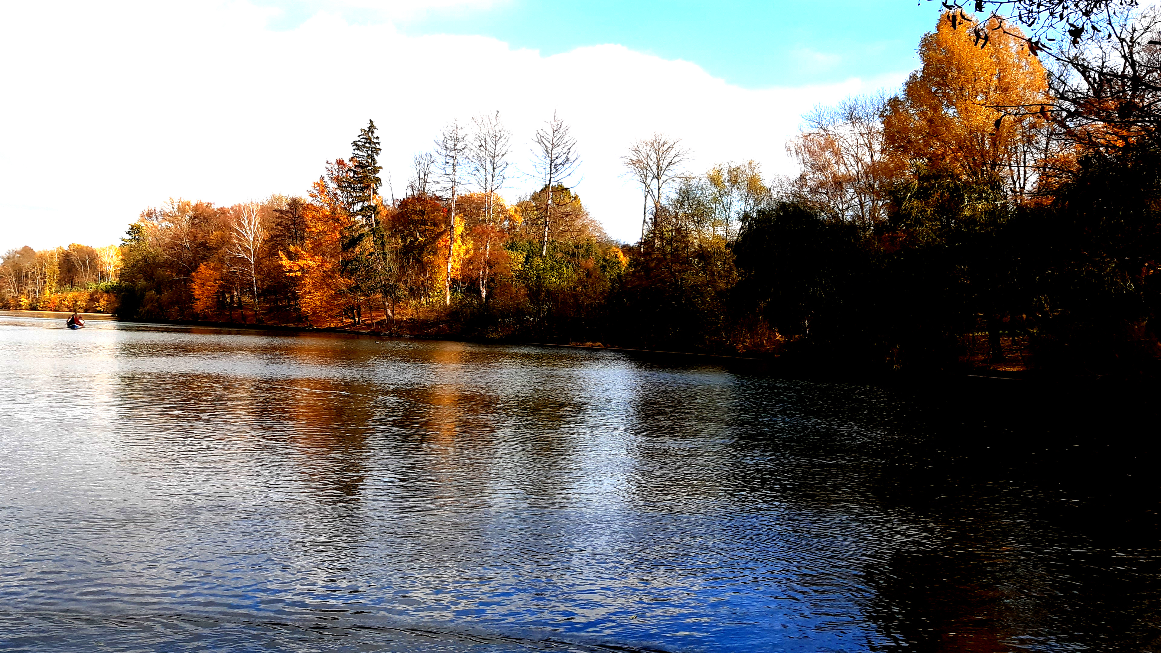 3840х2160 4к обои озеро в парке, красивая осень