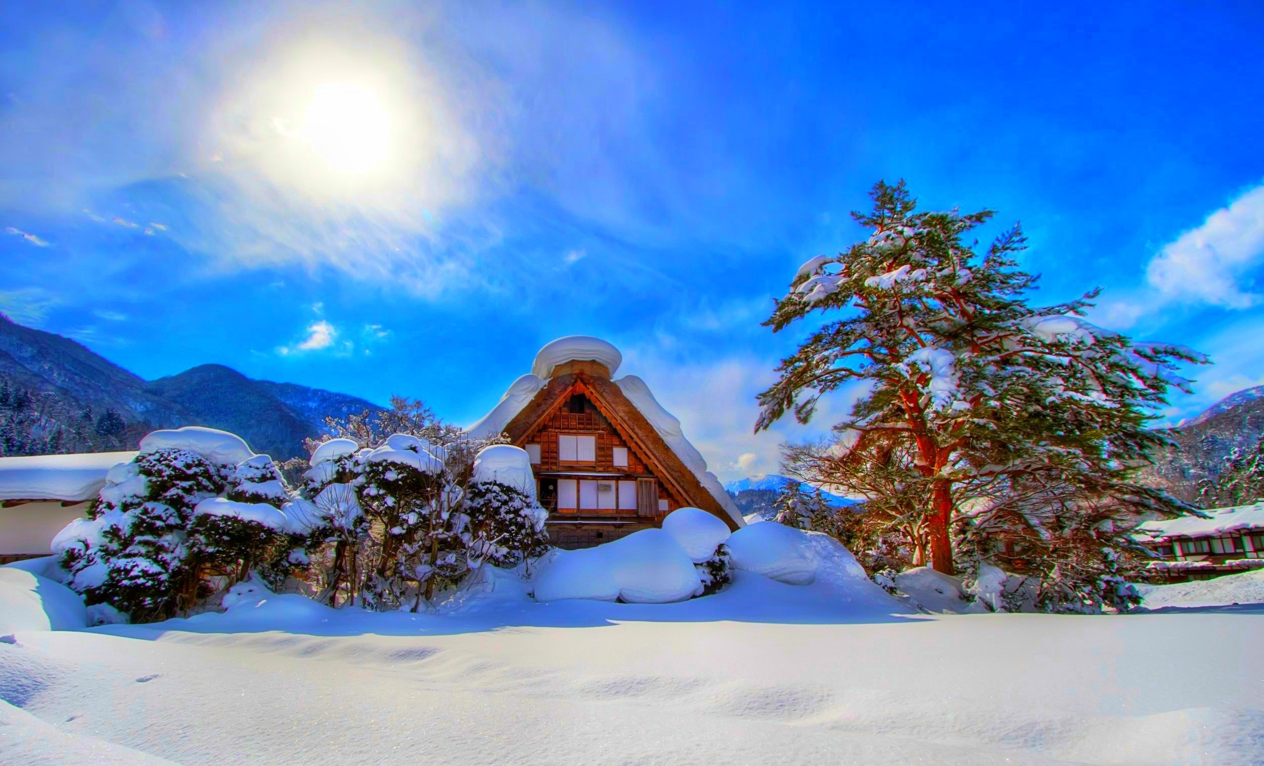 Фото бесплатно снег, дом, солнце, зима, мороз, деревня
