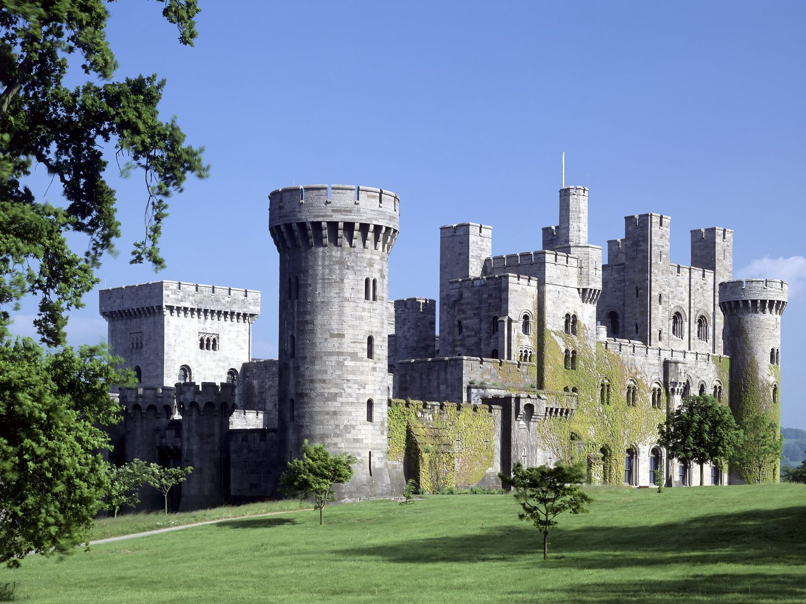 Penrhyn Castle, Gwynedd, Wales, Замок Пенрин, Гвинед, Уэльс, архитектура, обои