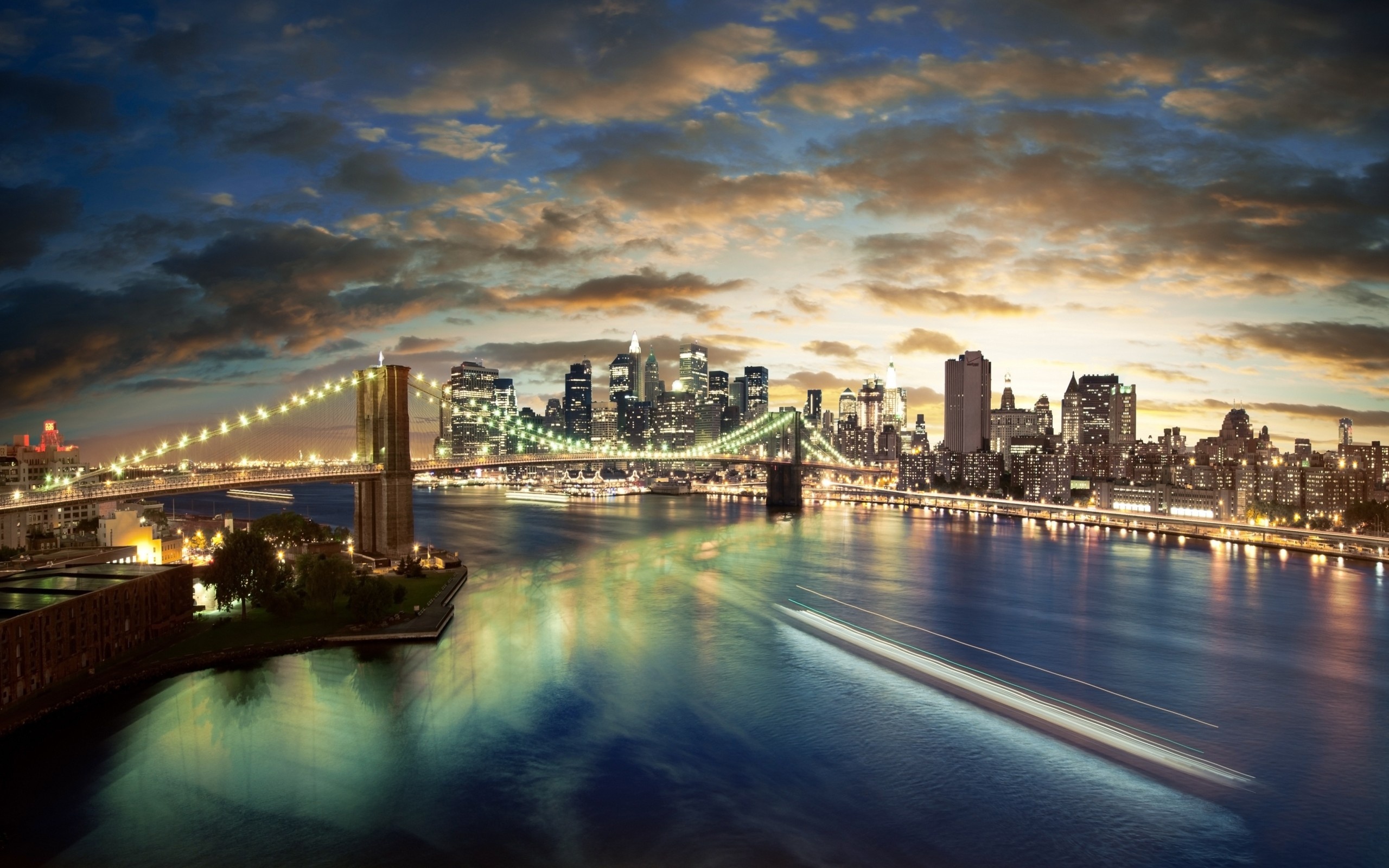 Нью-Йорк, мост, ночной город, набережная, река, небо, облака, фото, New York, bridge, night city, embankment, river, sky, clouds, photo