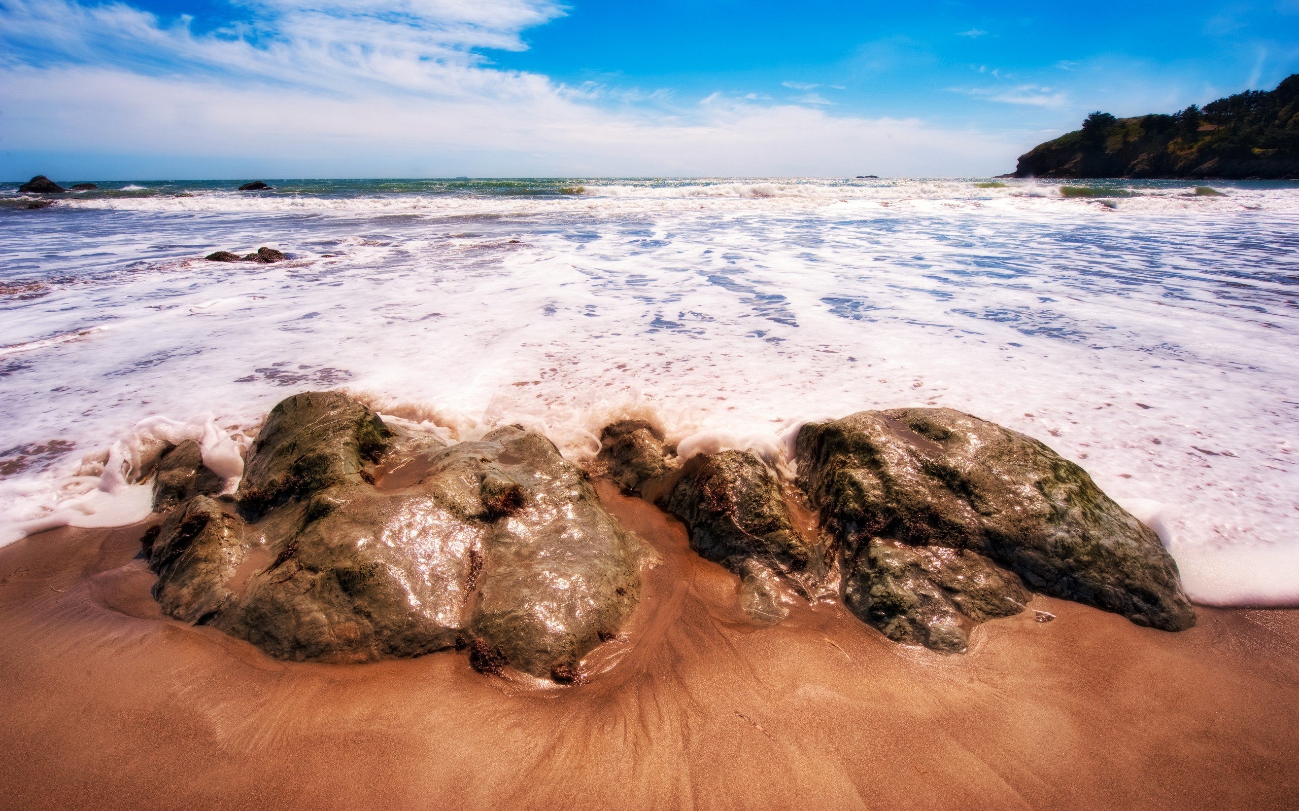 Море, берег, пена, камни, песок, обои 2560x1600, Sea, shore, foam, stones, sand, wallpaper