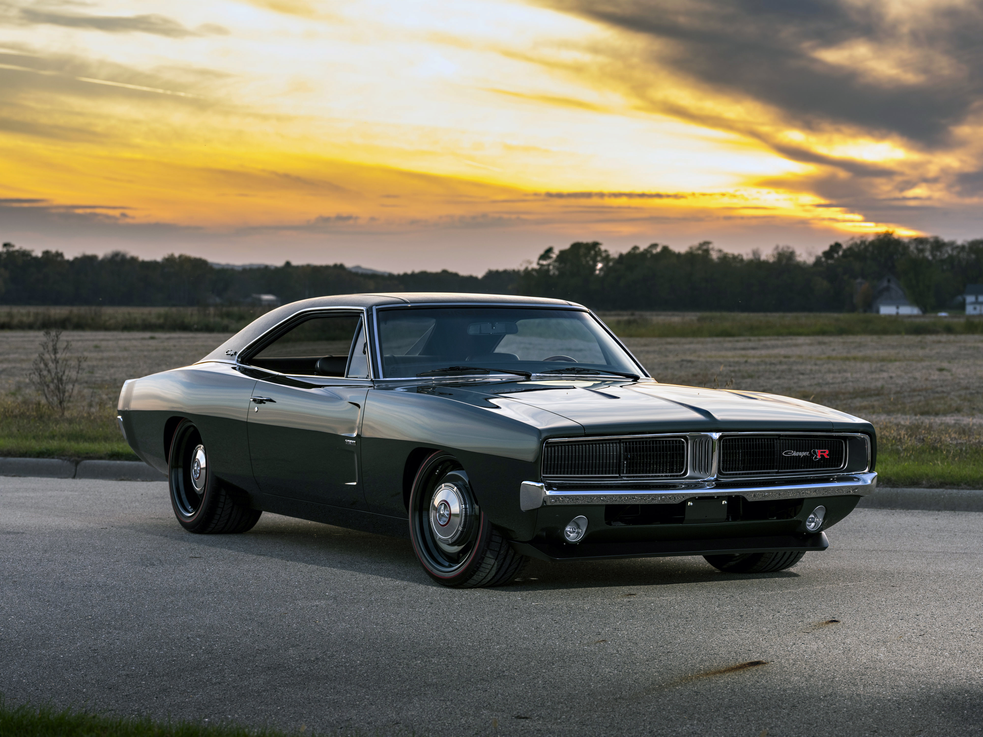 Dodge Charger, ретро автомобили, черная машина, на закате дня